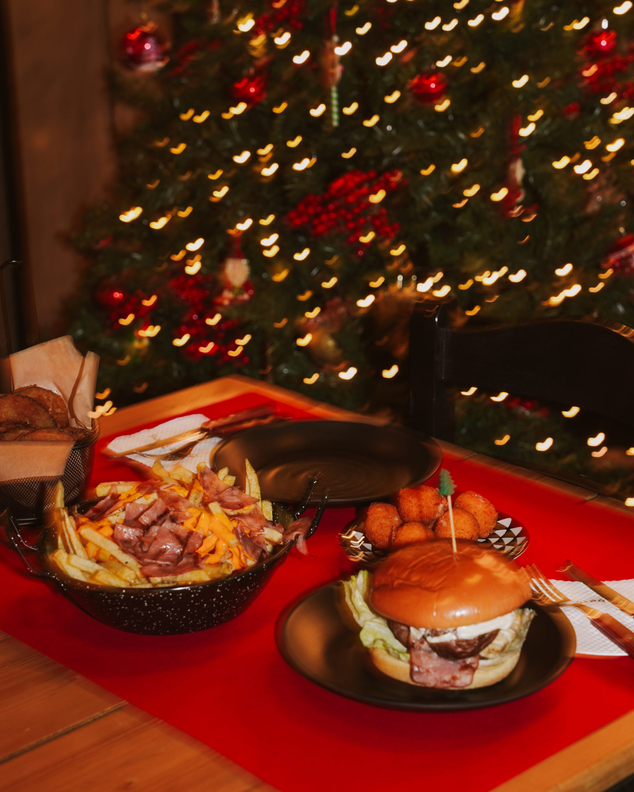 PIATSA TYLIXTO — CHRISTMAS CAMPAIGN